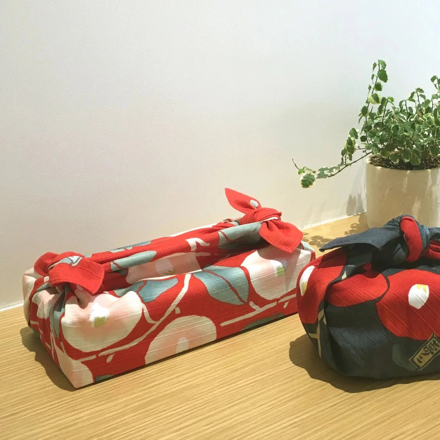 Furoshiki 48 – Yumeji Takehisa, Camellia Red