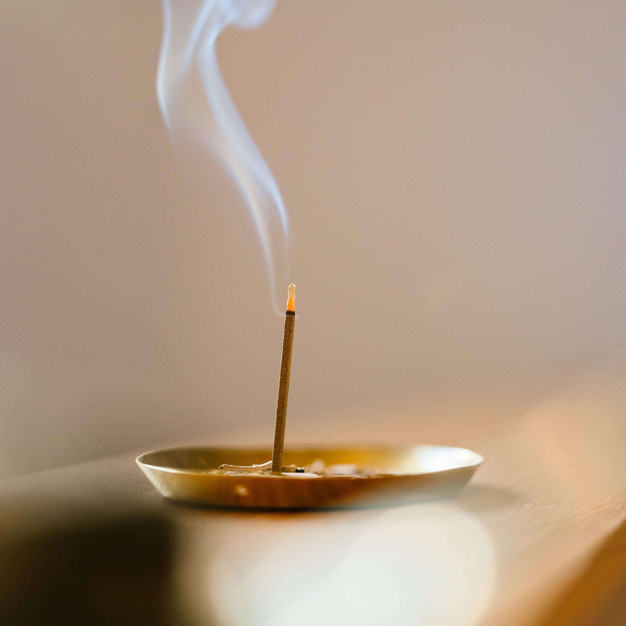 香 — The Smell of a Room That Is Ready - The Wabi Sabi Shop