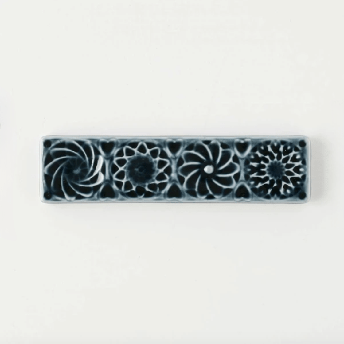 Botanical Motif Cutlery Rest — Navy