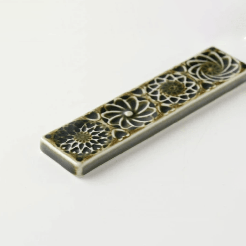 Botanical Motif Cutlery Rest — Olive