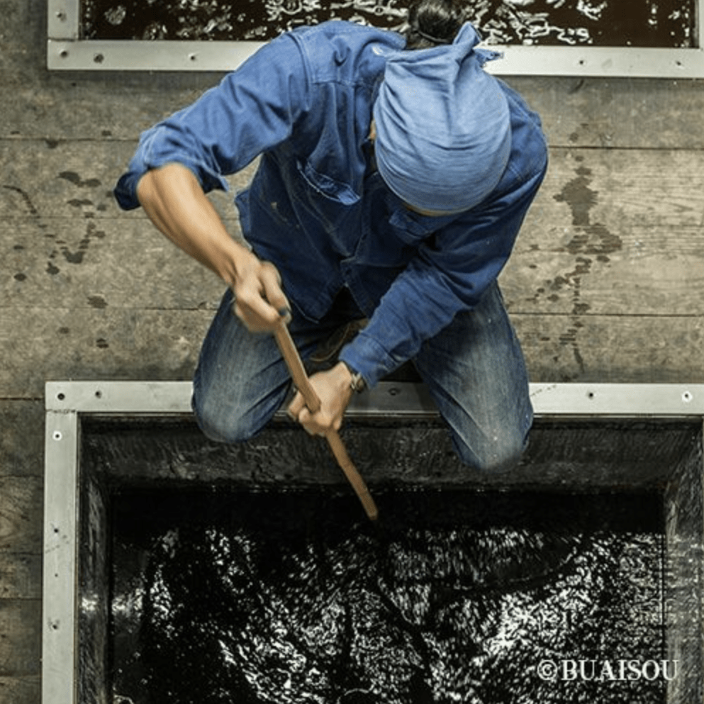 Furoshiki 100 – Naturally Indigo - Dyed Ichimatsu Gradation