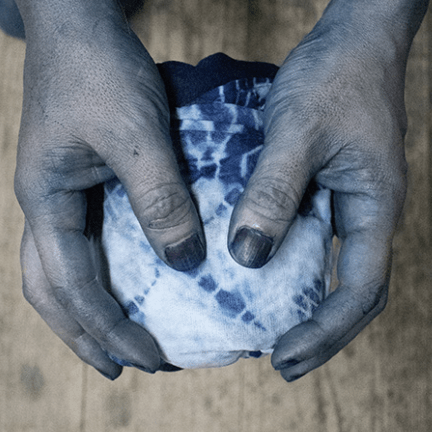 Furoshiki 100 – Naturally Indigo - Dyed Ichimatsu Gradation