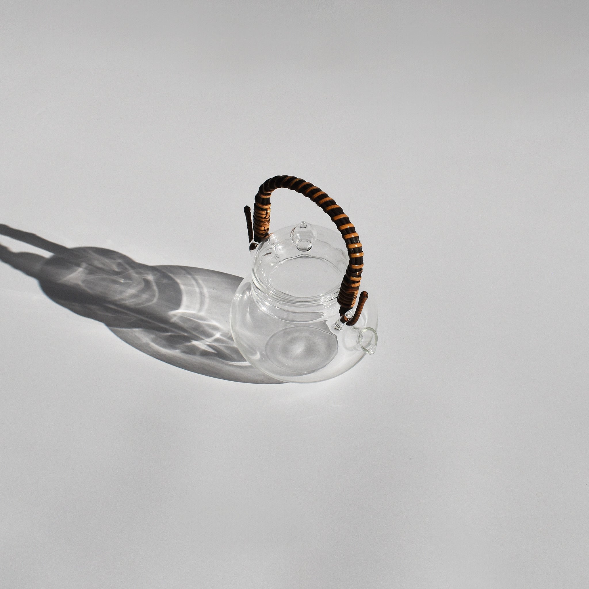 Glass Kyusu Teapot with Rattan Handle — 250ml