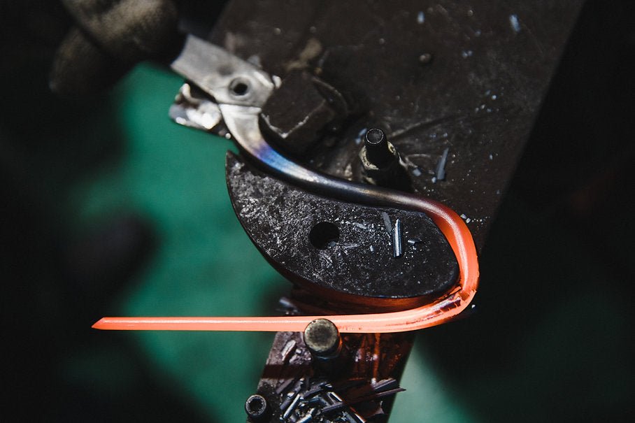 Hidehisa Carbon Steel Ikebana Shears — T - 9