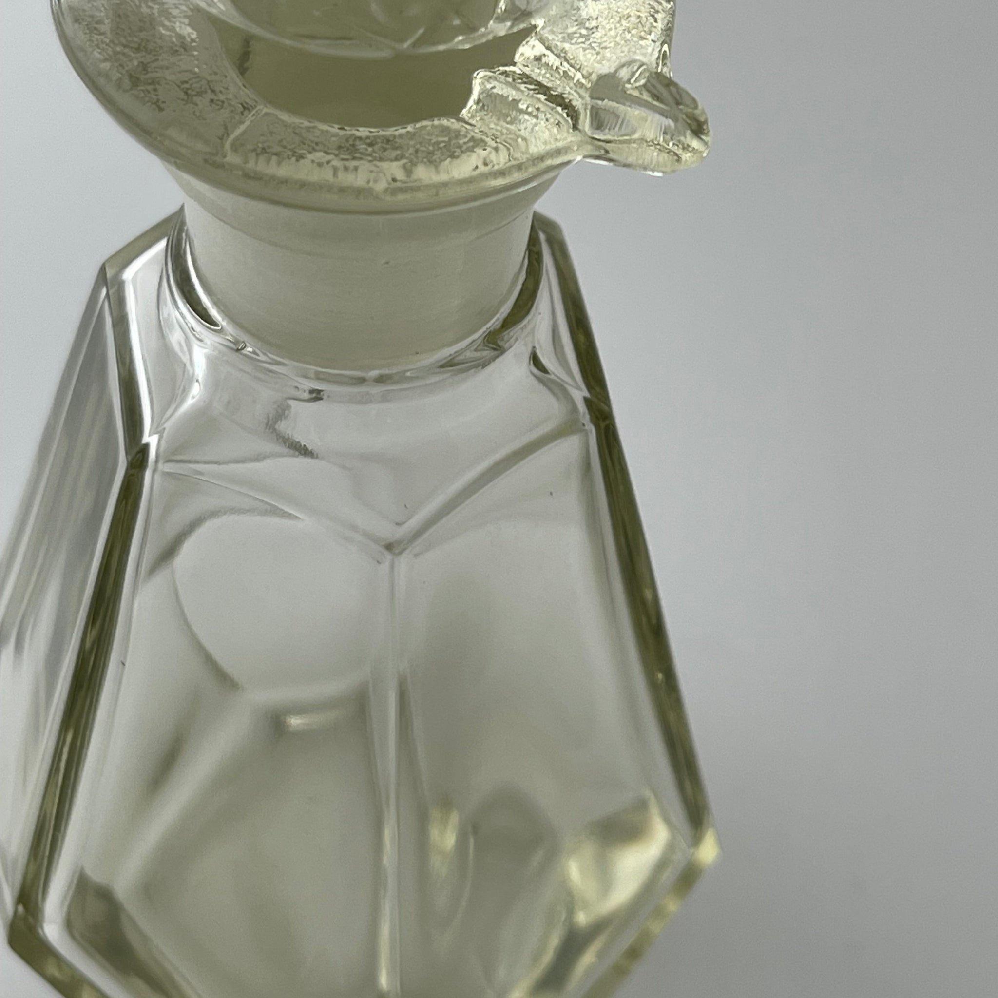 Hirota Heritage Glass Soy Sauce Dispenser — Tortoiseshell