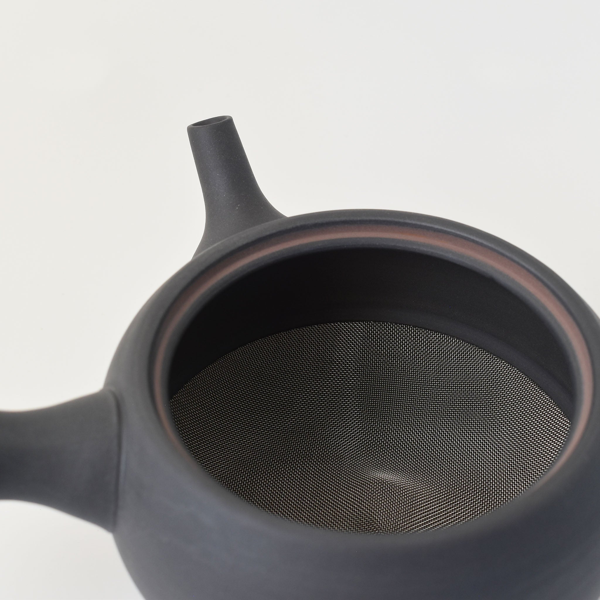 Nankei Apricot Kyusu Teapot — Black Clay 320ml