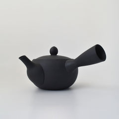 Nankei Apricot Kyusu Teapot — Black Clay 320ml