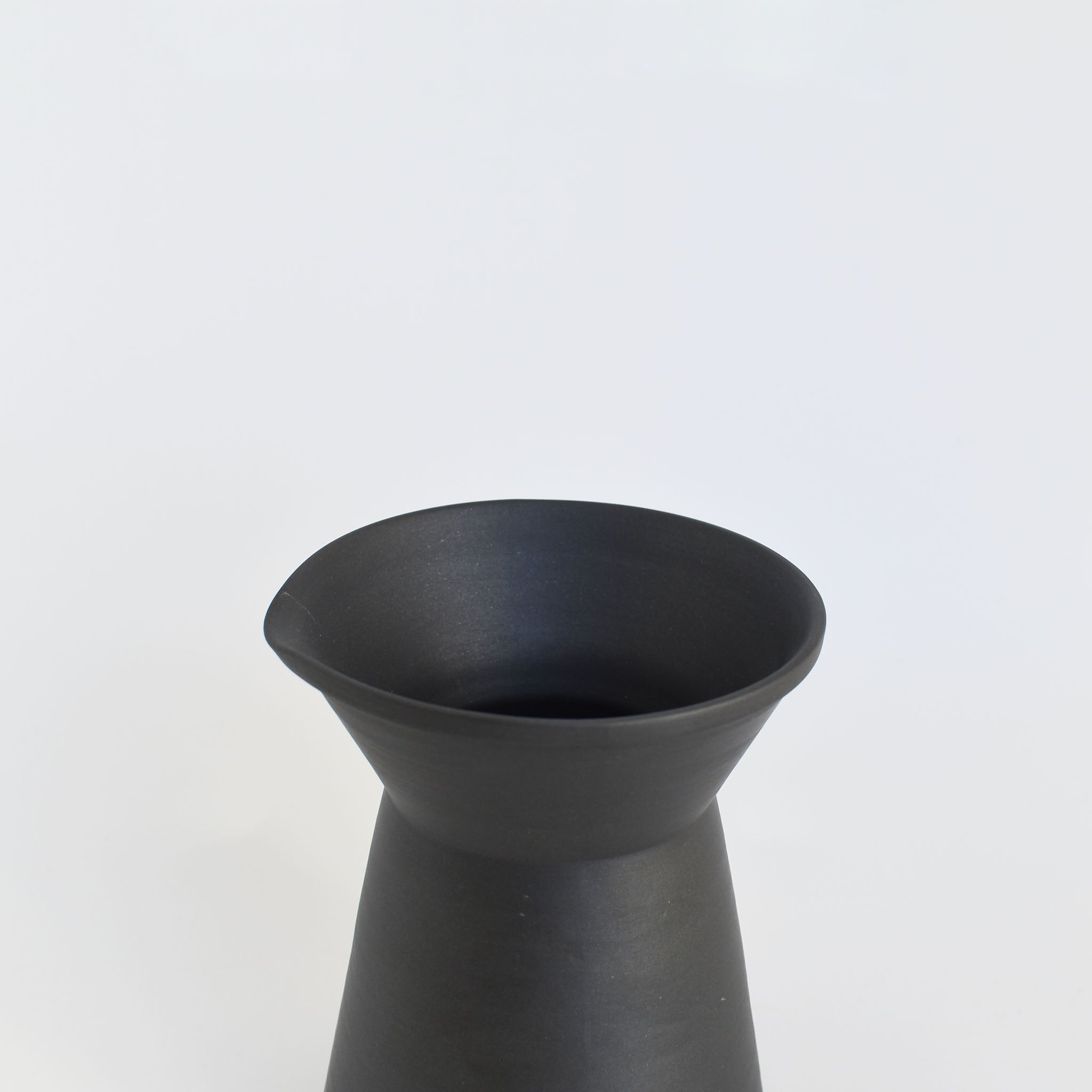 Nankei Ceramic Coffee Server