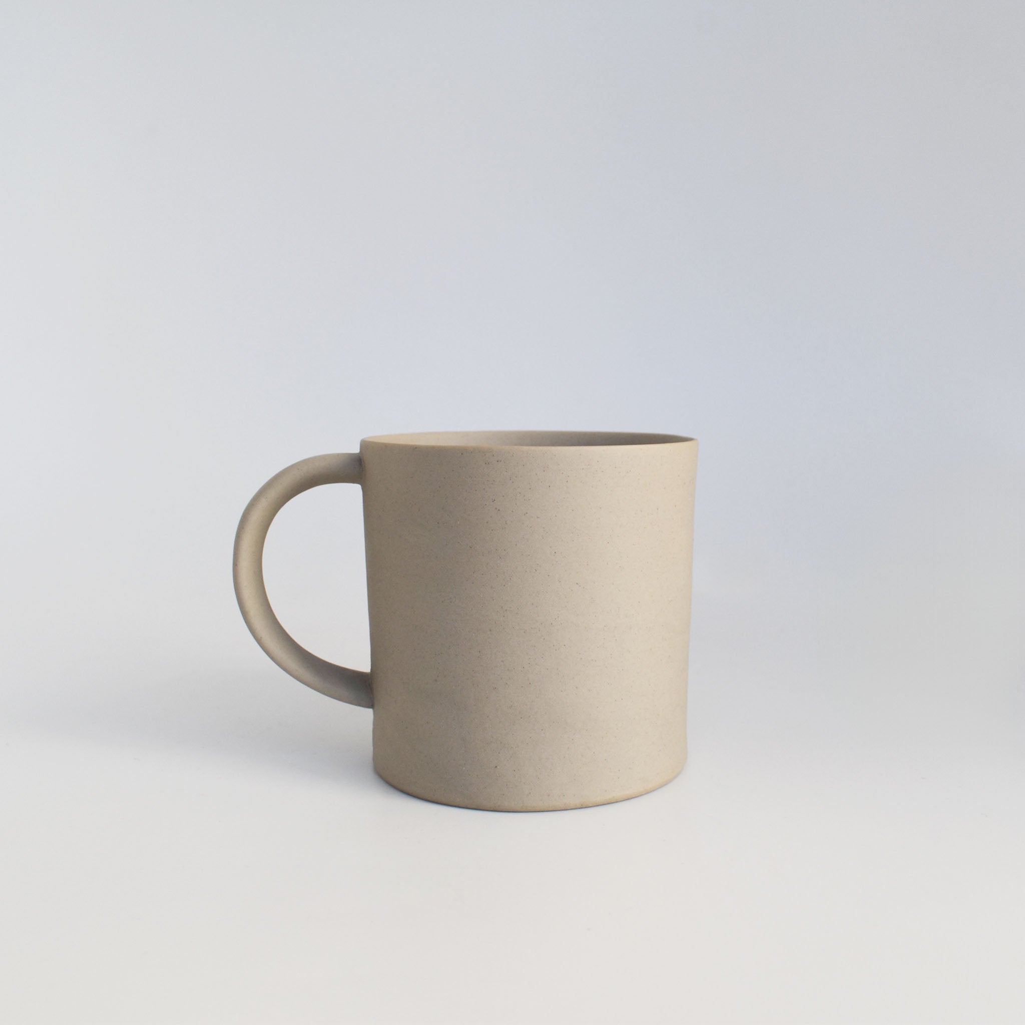 Nankei Cylindrical Ceramic Mug