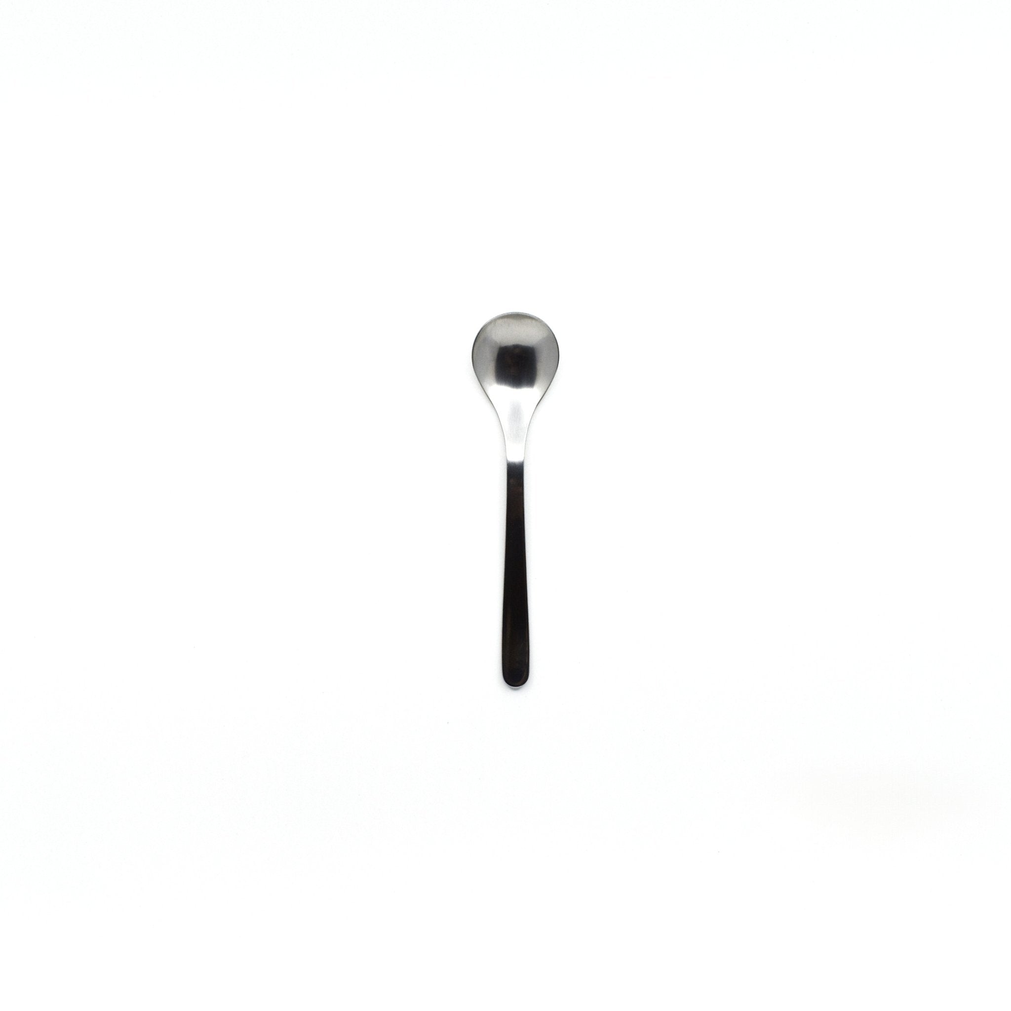 Sori Yanagi stainless steel dinner spoon with a polished finish and modern Japanese minimalist design, ideal for everyday dining and contemporary table settings.