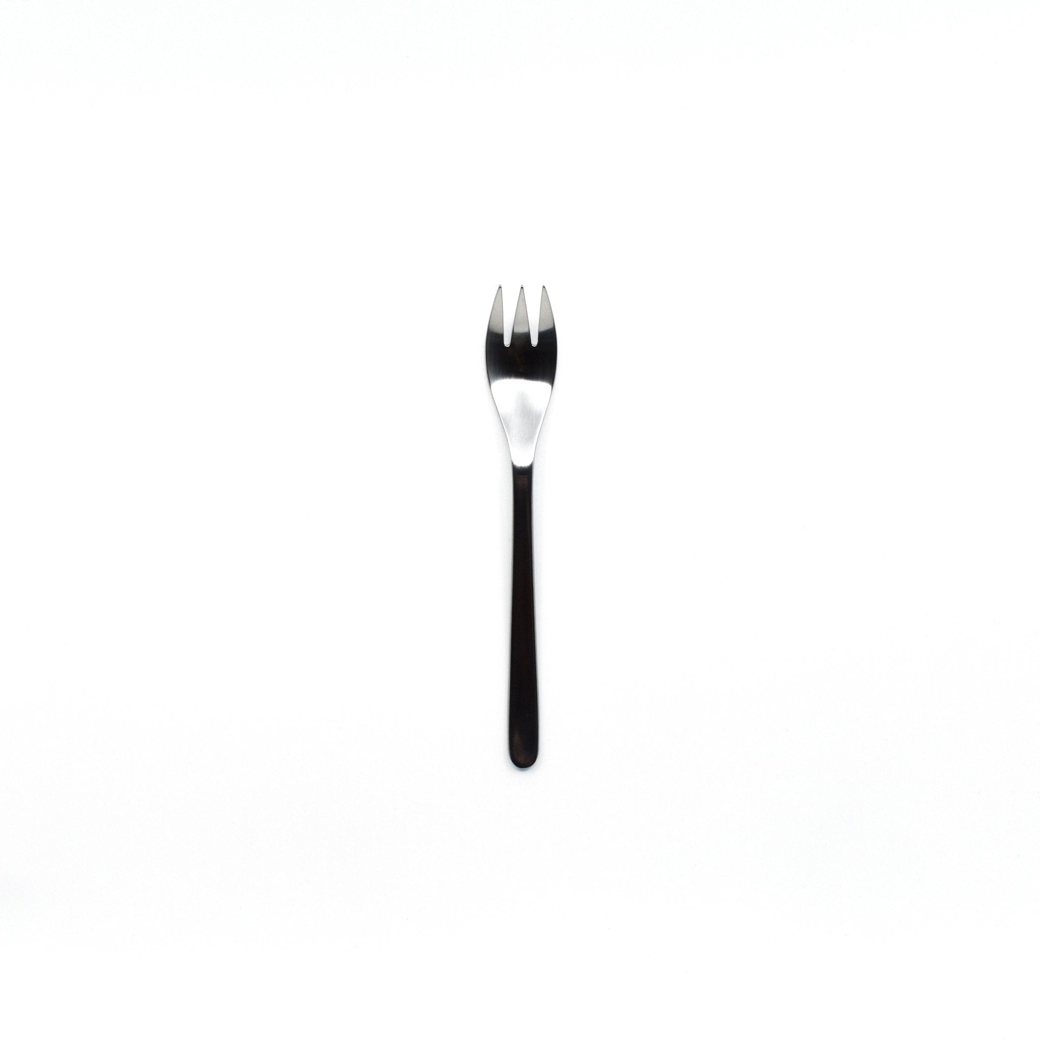 Sori Yanagi stainless steel table fork with a minimalist Japanese design, polished finish, and durable build, perfect for everyday dining and modern table settings.