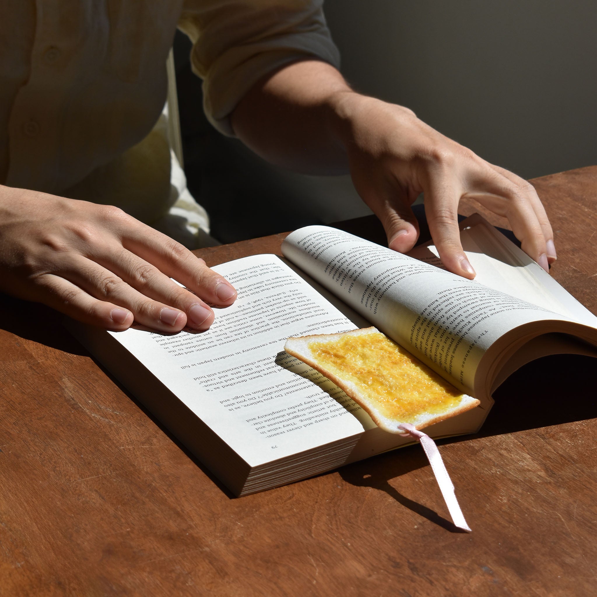 Toast Bookmark