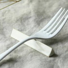 Triangular Ceramic Cutlery Rest – White