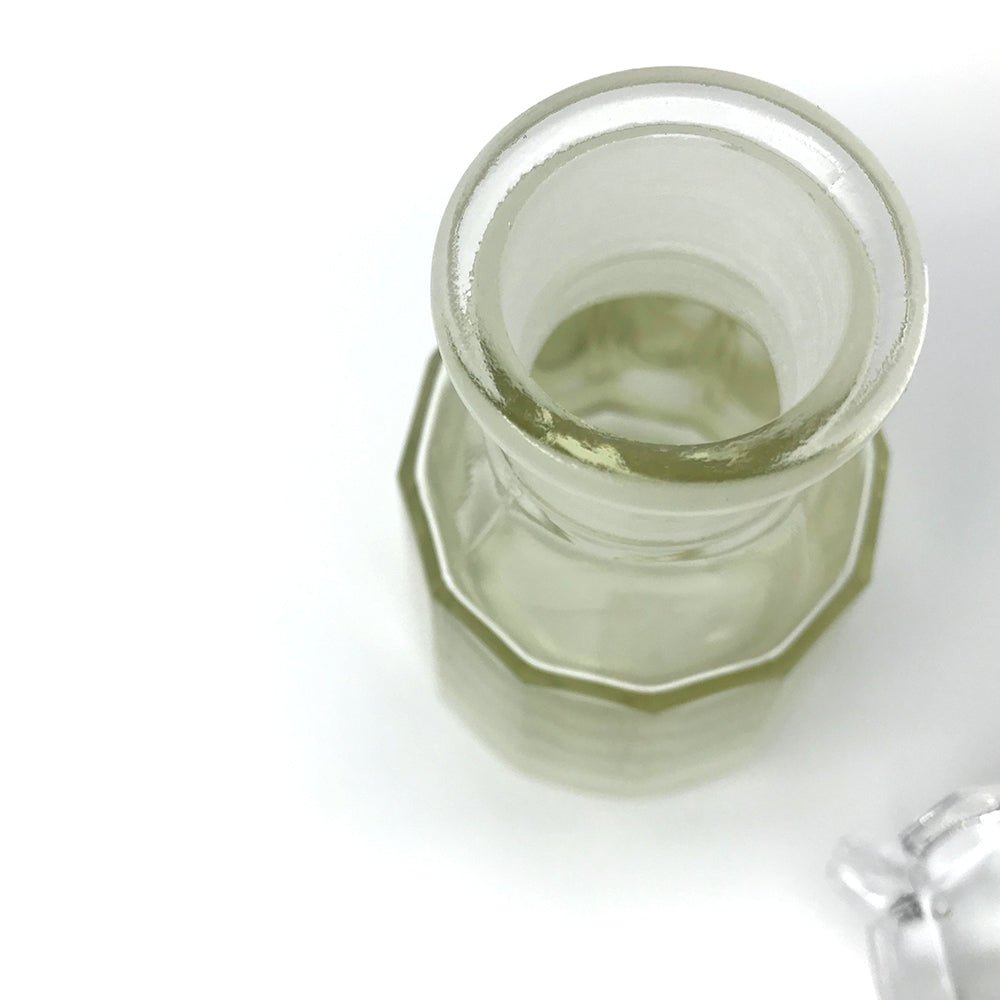 Dripless Glass Soy Sauce Dispenser