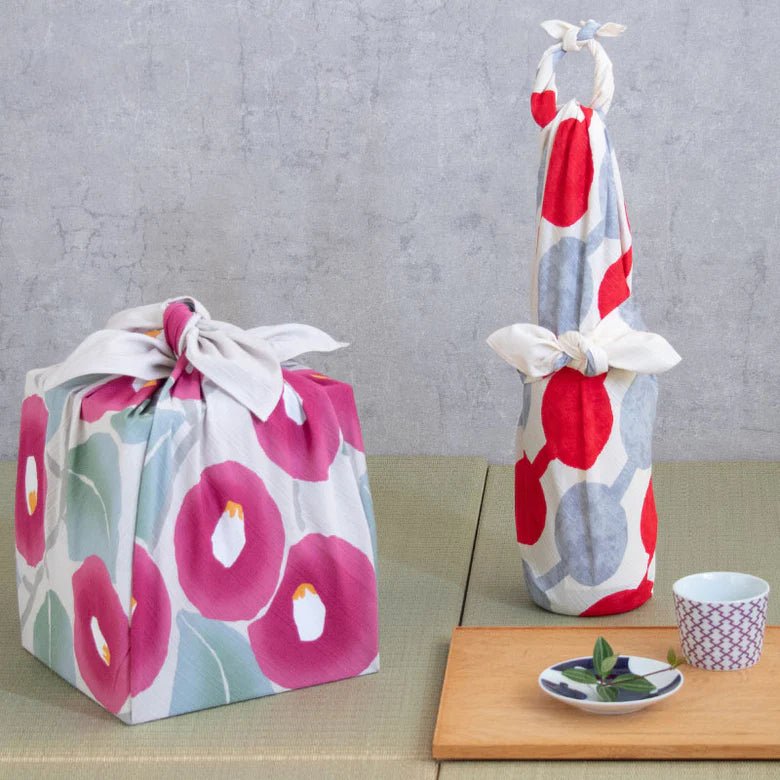 Furoshiki - Yumeji Takehisa Camellia